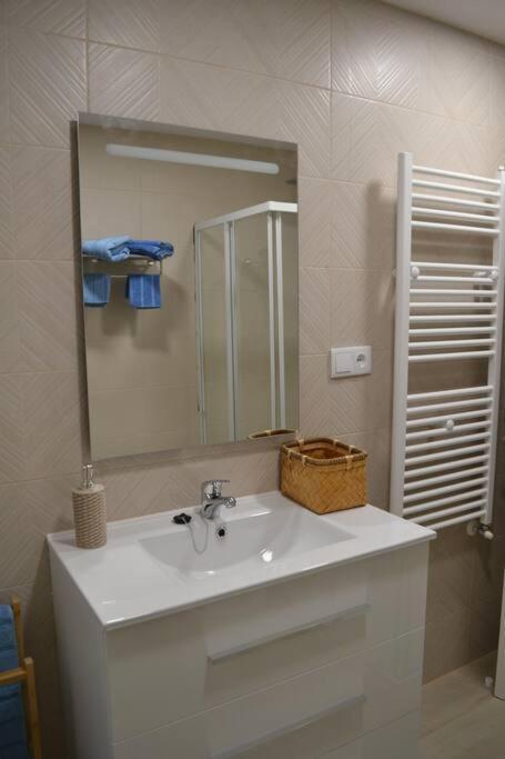 Apartamento Centro Oviedo El Trasgu De Foncalada Luaran gambar